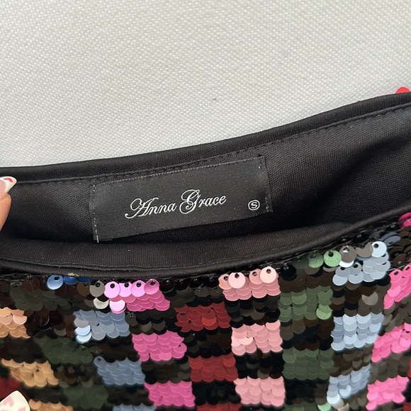 Anna Grace - Sequin top - NWOT - Picture 4 of 12